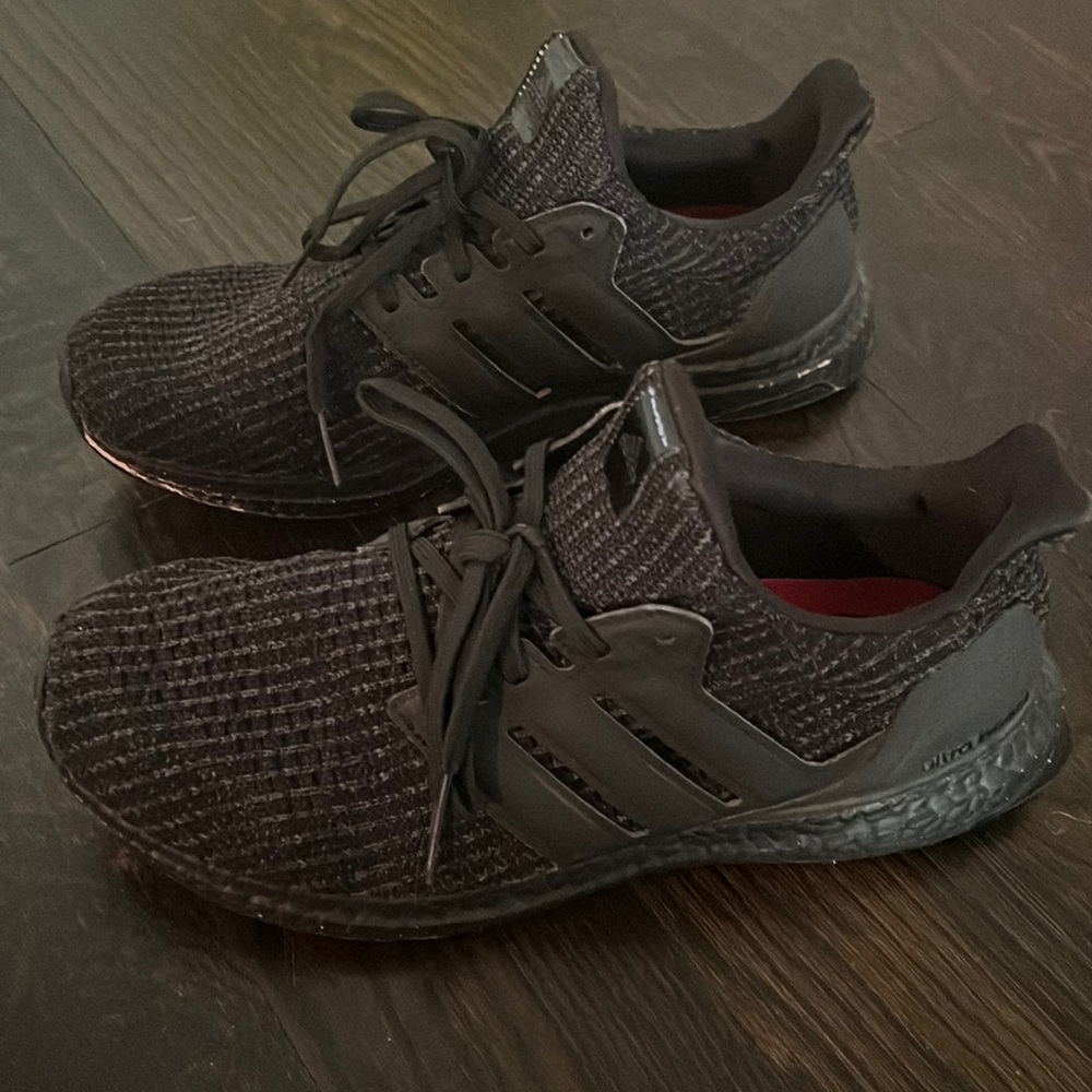 Adidas Ultraboost boys size 9